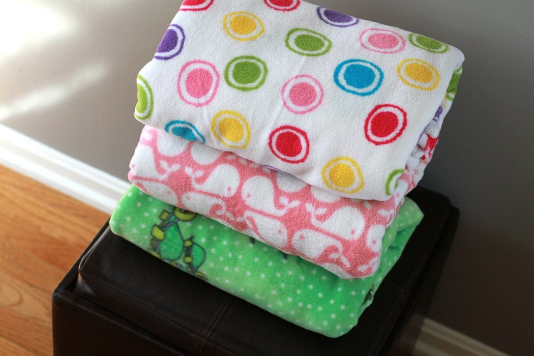 Homemade Fuzzy Blankets The Frugal Girl