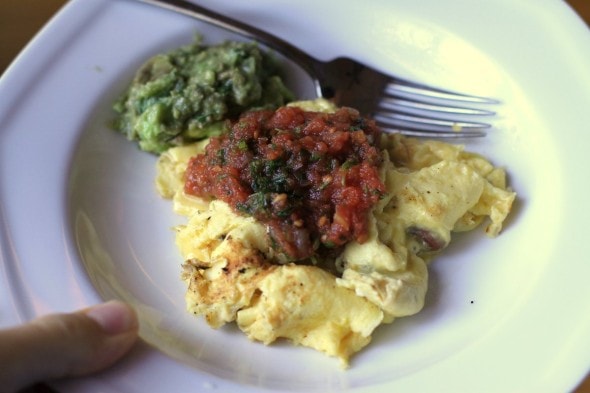 scrambled eggs with salsa and guacamole