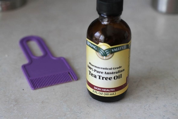 get rid of lice with tea tree oil