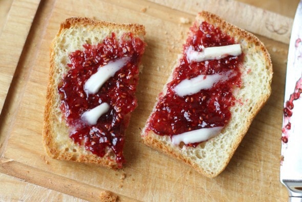 toast with raspberry jam