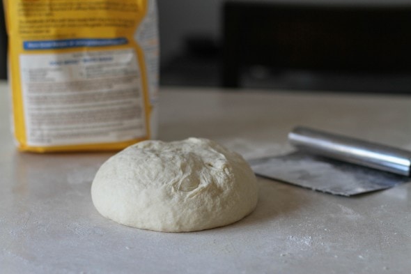 kneaded deep dish pizza dough