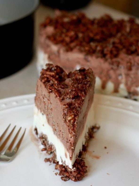 The Best Homemade Ice Cream Crunch Cake Story