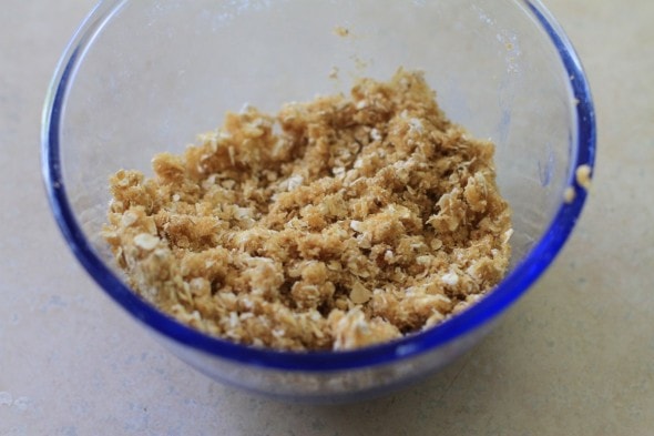 streusel for pumpkin pie