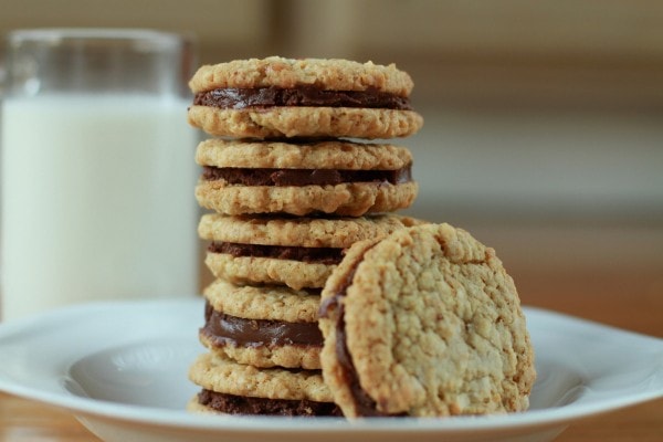 chocolate oatmeal sandwich cookies