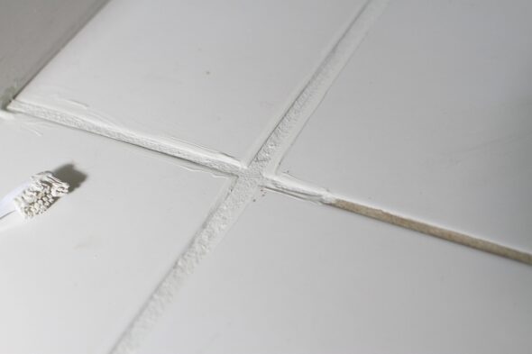 You Guys Tile Grout Paint Amazing, How To Get My Tile Grout White Again