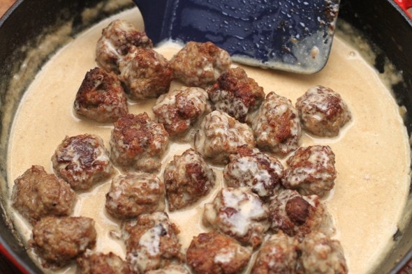 A skillet of Swedish meatballs.