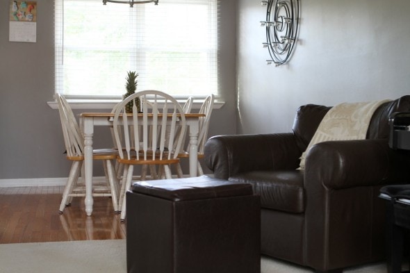 clean dining room