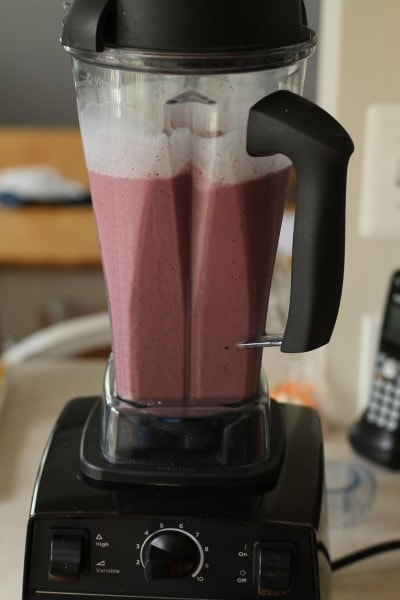 blueberry peach vitamix smoothie