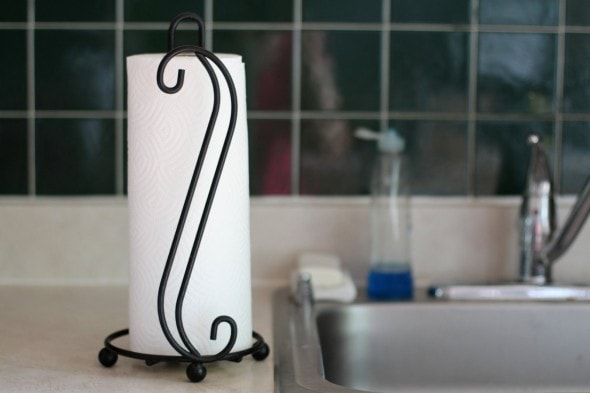 black paper towel holder