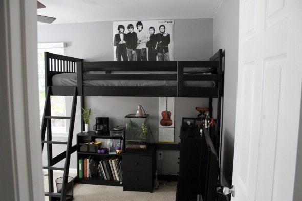 Teen boy bedroom painted in Behr sparrow gray.