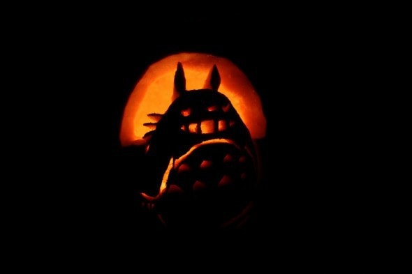 totoro carved pumpkin