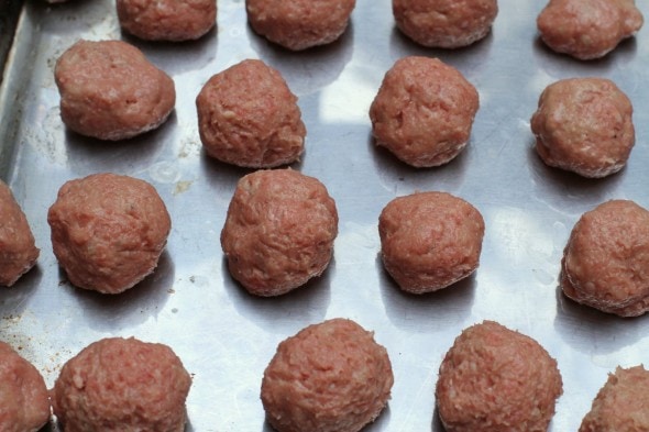 Lighter Swedish Meatballs – The Comfort of Cooking