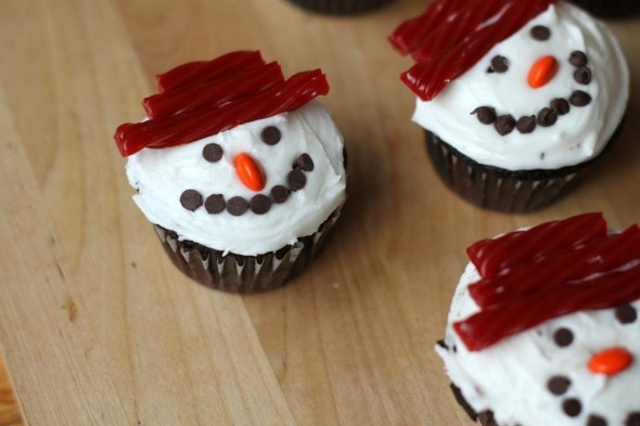 snowmen cupcakes