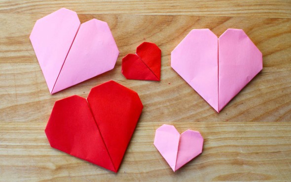 pink and red origami hearts.