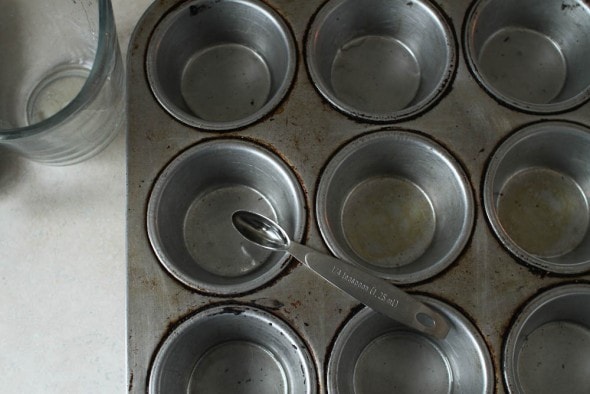 grease popover pan