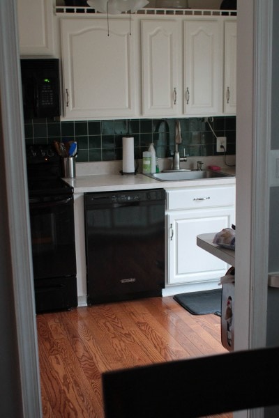 frugal girl kitchen after renovations.