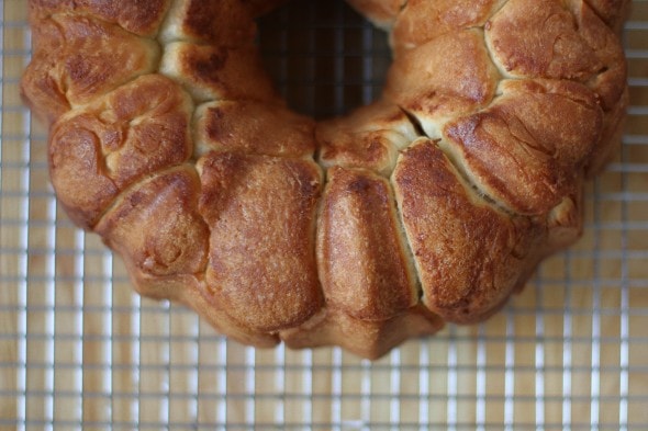 buttery bubble bread