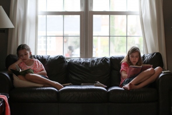 Sonia and Zoe reading