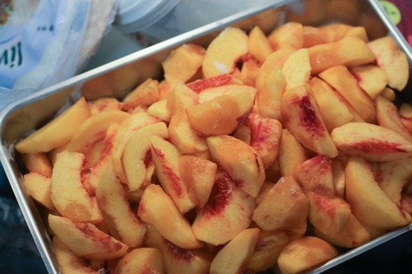 bruised peaches for freezing