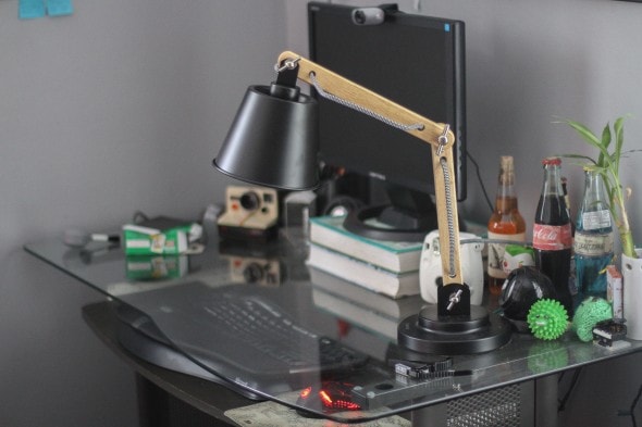 tomons desk lamp