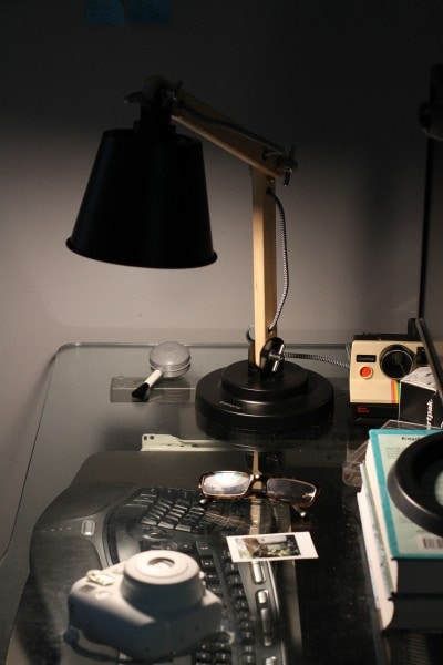 tomons desk lamp