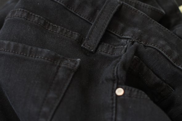 Don't pull your jeggings/skinny jeans on by the belt loop! - The Frugal ...