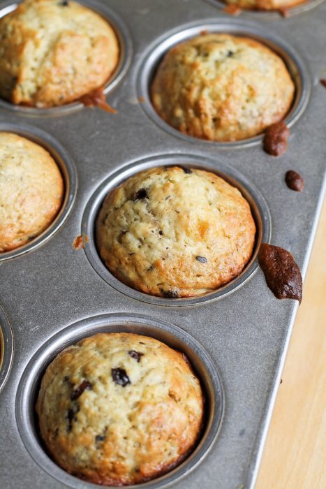 banana chocolate chip muffins