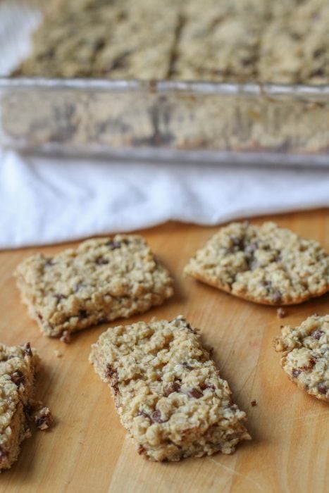 homemade chocolate chip granola bars