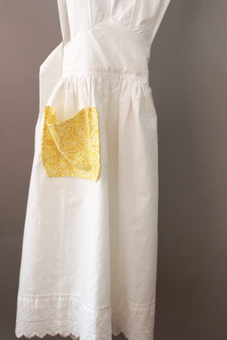 vintage 1940 apron made from sheet