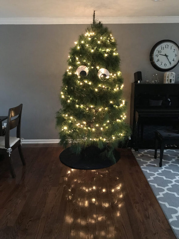 How we made a Yo Gabba Gabba Brobee Christmas tree The Frugal Girl