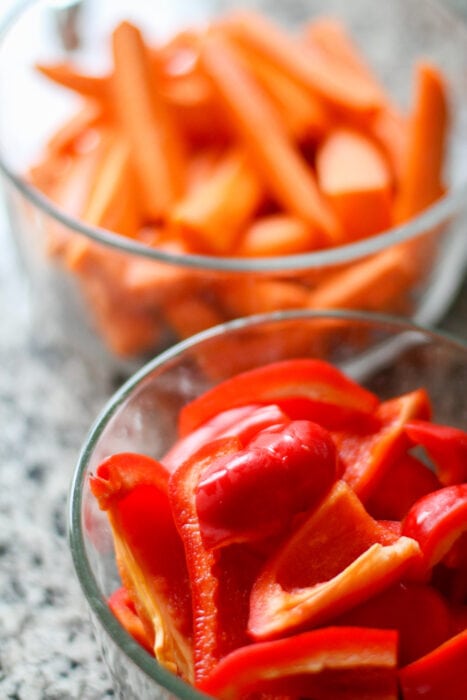 cut up peppers and carrots