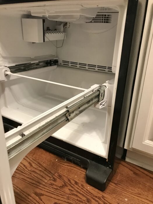 how to defrost frozen freezer coils