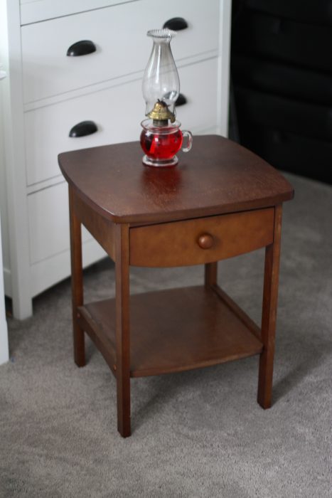 Facebook Marketplace secondhand side table