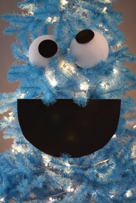 How to make a Cookie Monster Christmas tree mouth