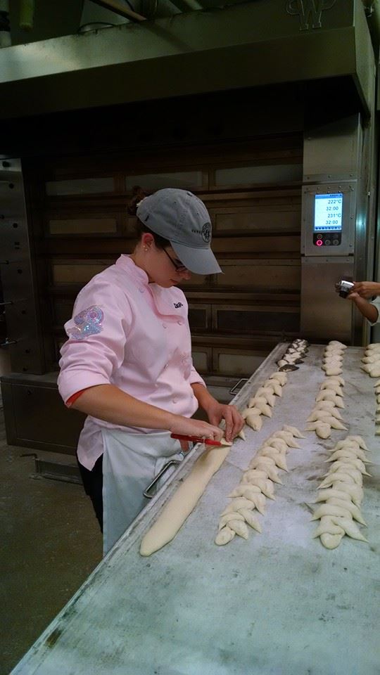 Reese shaping dough
