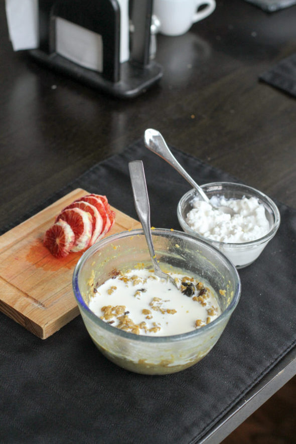 Oatmeal with cottage cheese and a blood orange.