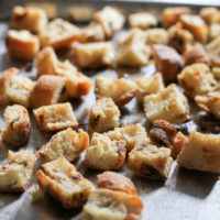 garlic ciabatta croutons