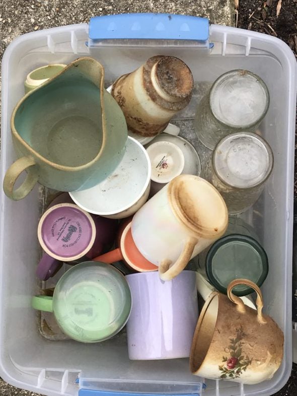 A bin of dirty dishes.
