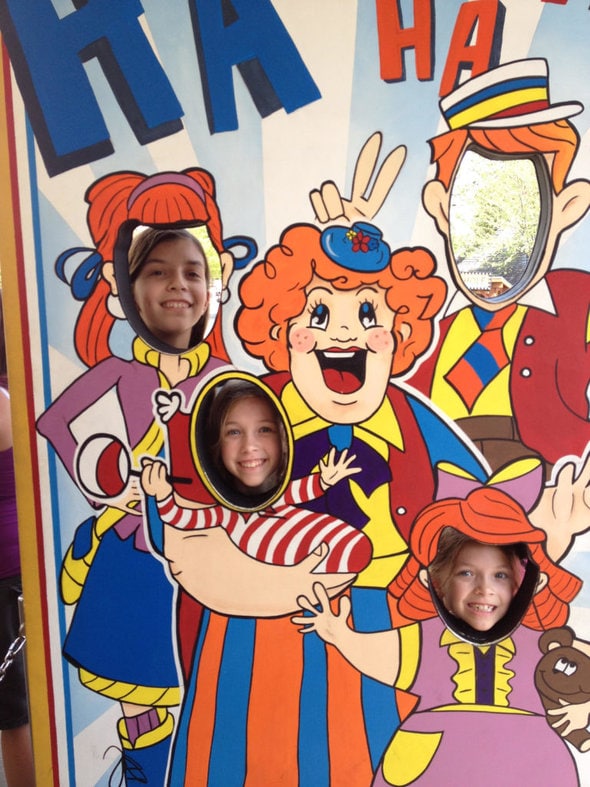 hershey park clown wall.