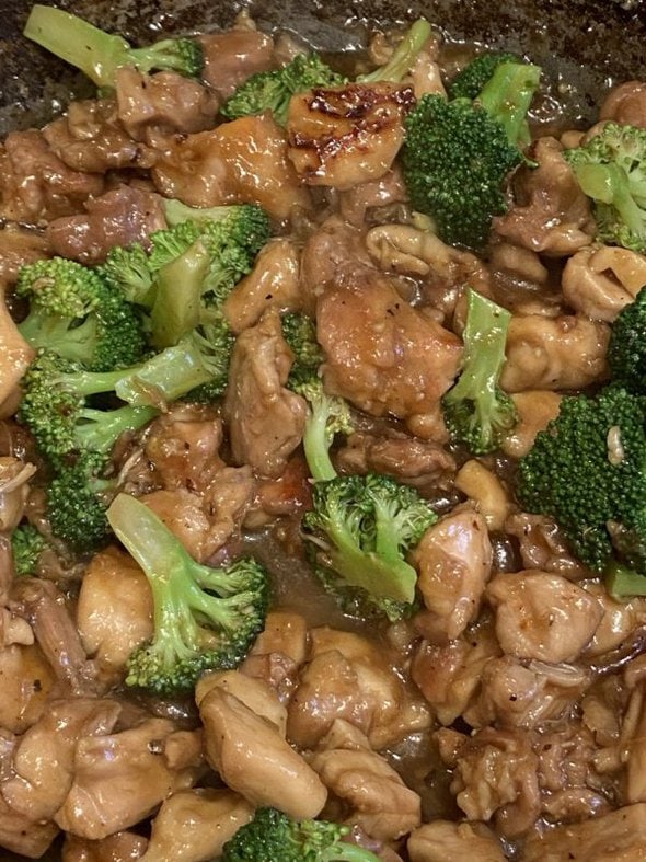 bourbon chicken with broccoli.