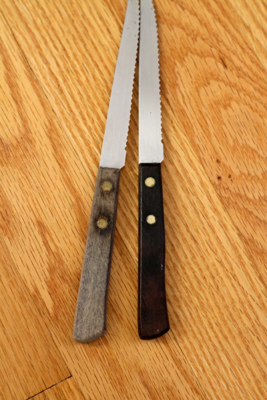 before and after knife handle oiling.