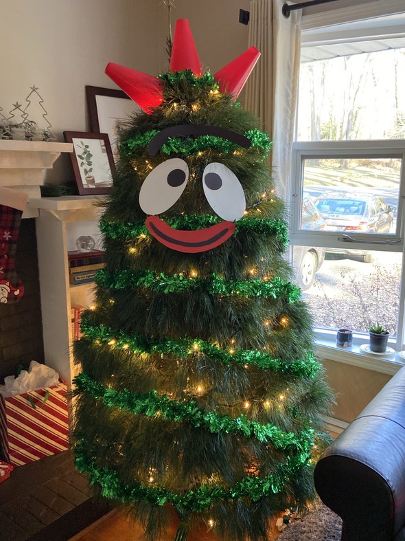 How we made a Yo Gabba Gabba Brobee Christmas tree The Frugal Girl
