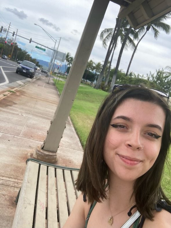 Lisey in Hawaii.