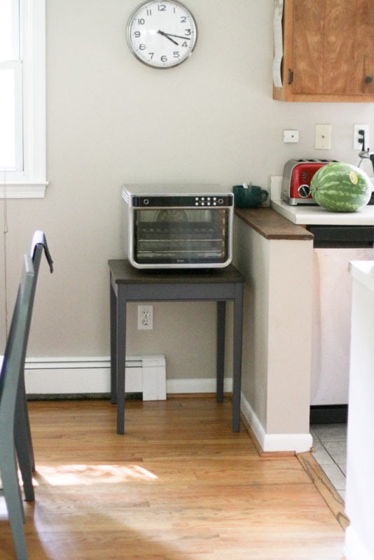 corner of a kitchen.