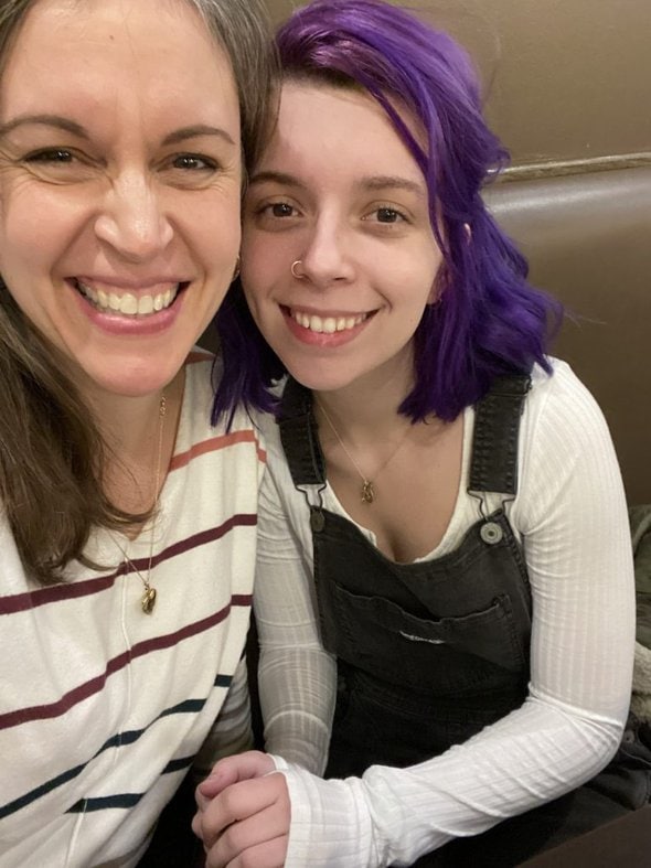 Kristen and Lisey.