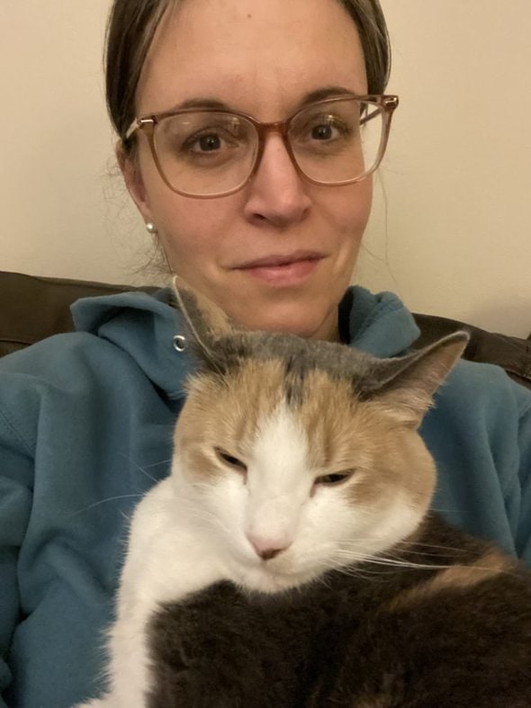 Kristen and cat.