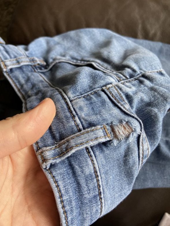 jeans with a hole.