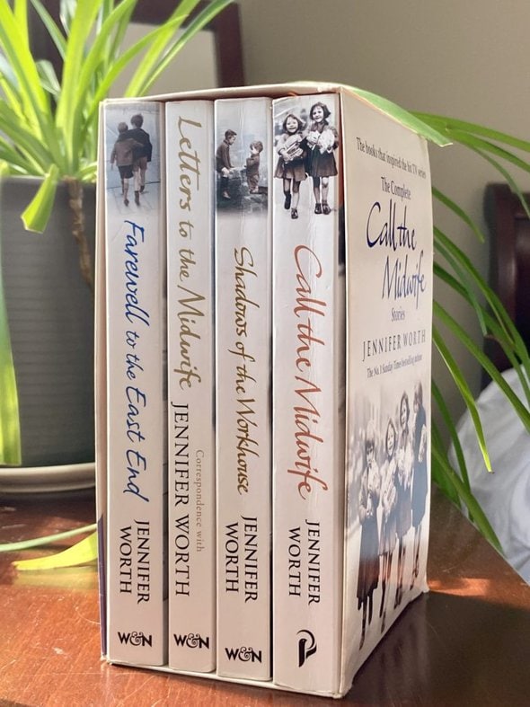 call the midwife boxed set.