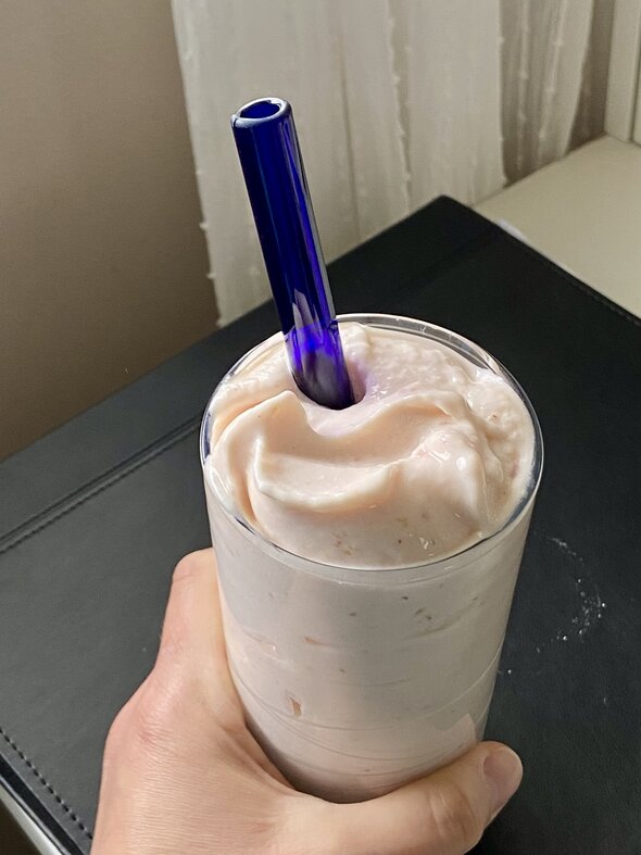 peach smoothie.