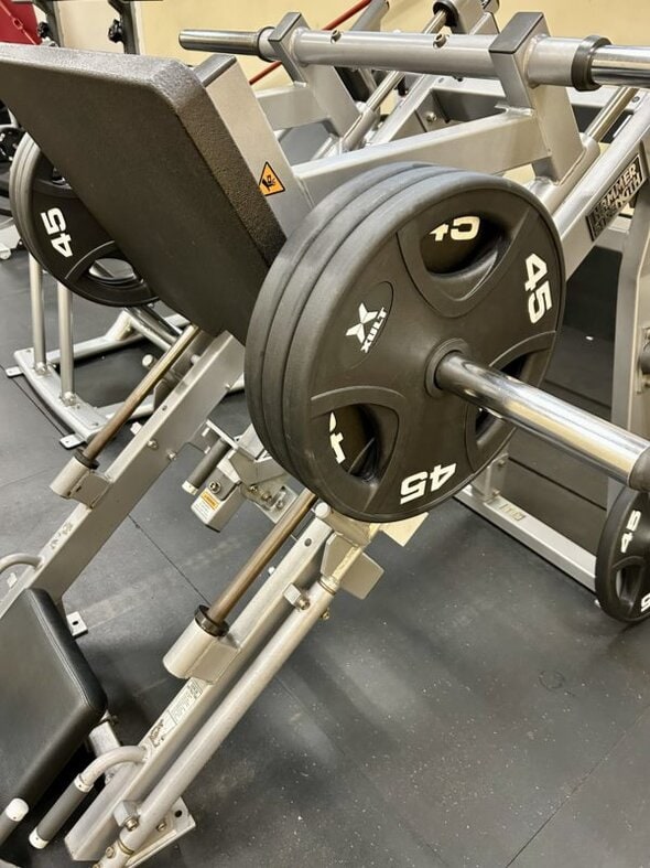 leg press machine.